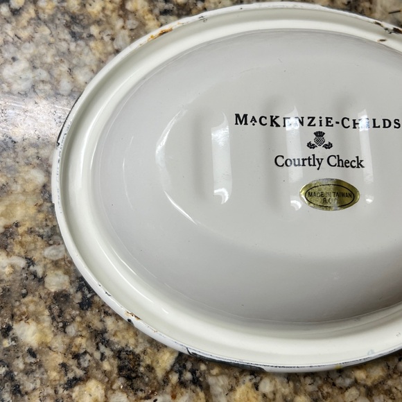 MacKenzie-Childs Courtly Check Oval Soap Dish - Picture 6 of 6